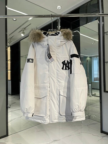 MLB New York Yankees Unisex Hooded Parka in White