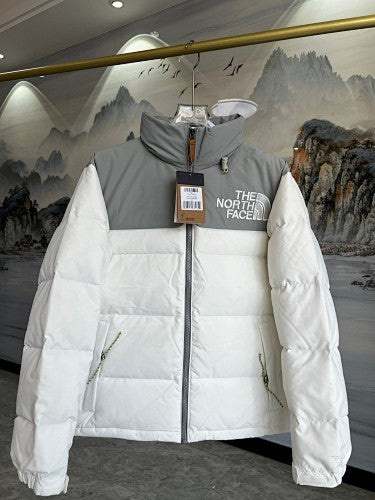The North Face Logo Puffer Jacket - White & Gray