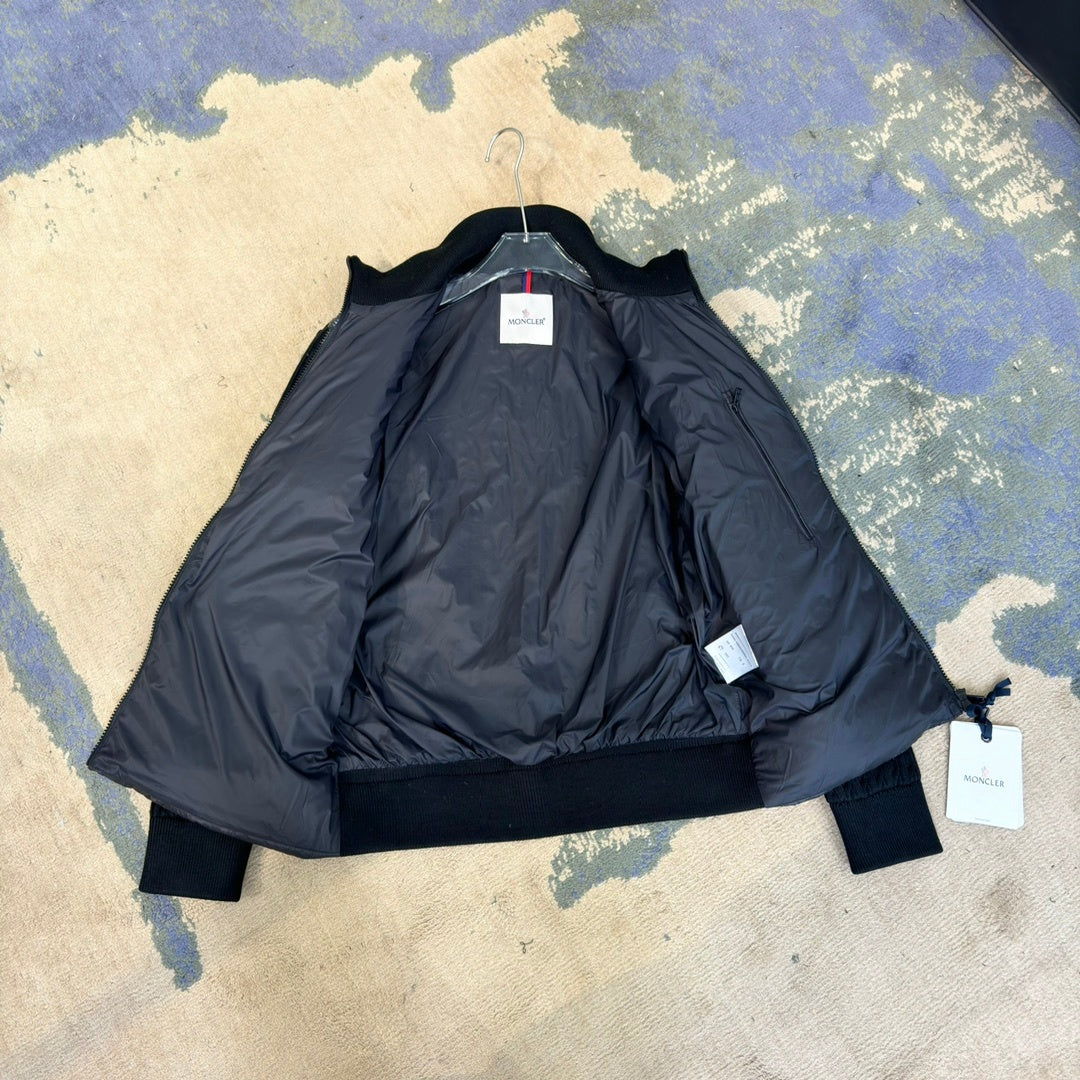 Moncler Quilted-Front Knit Jacket with Striped Sleeves in Black