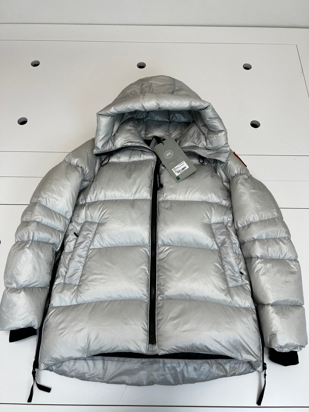 Canada Goose Women's Hooded Puffer Jacket in Silver Grey