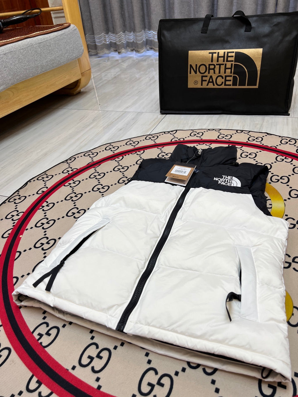 The North Face Unisex Layering Vest