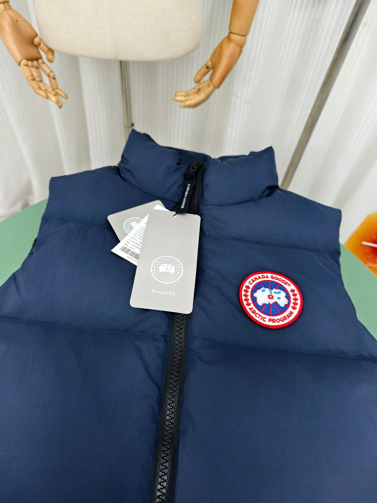 Canada Goose Freestyle Crew Puffer Vest in Navy Blue