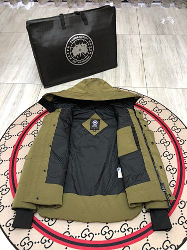Canada Goose Unisex Hooded Quilted Jacket in Olive Green