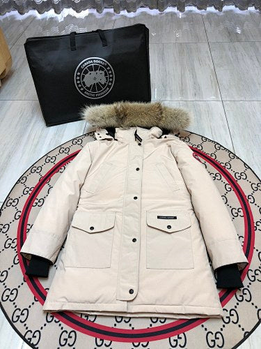 Canada Goose Women's Hooded Parka in Cream