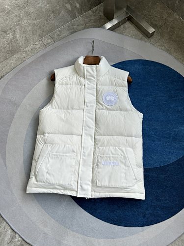 Canada Goose Quilted Stand-Collar Vest in White