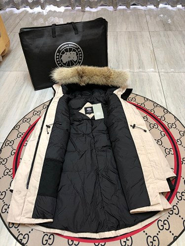 Canada Goose Women's Fishtail Coat